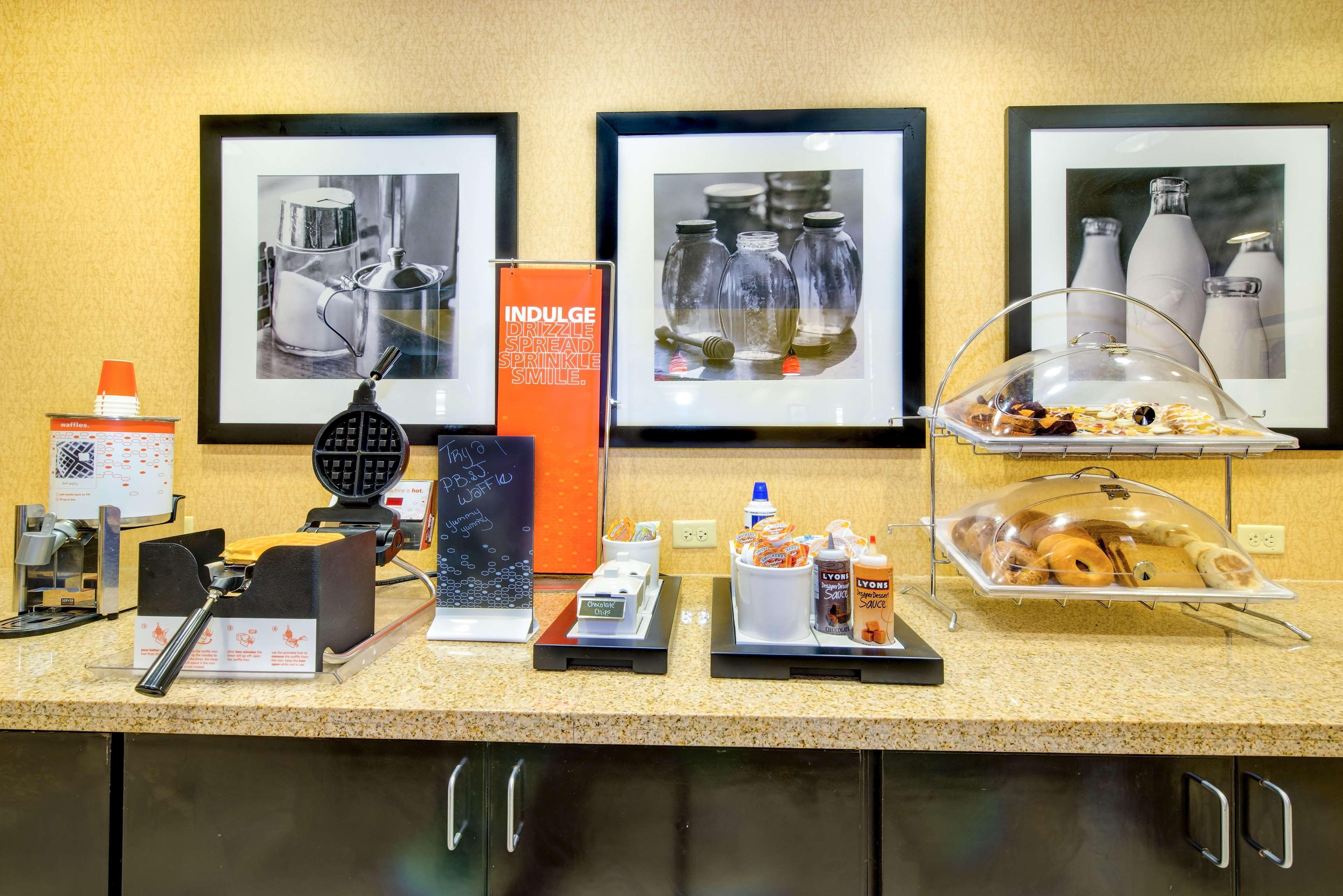 Hampton Inn & Suites Scottsboro Bagian luar foto