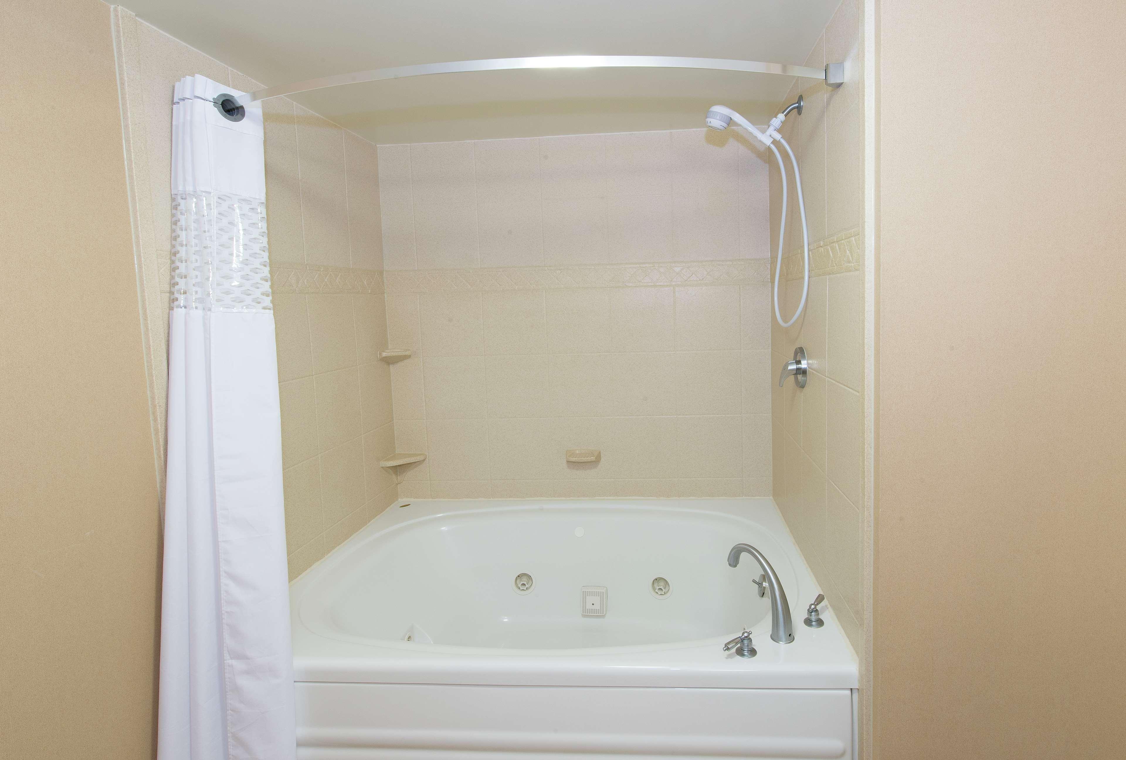 Hampton Inn & Suites Scottsboro Bagian luar foto
